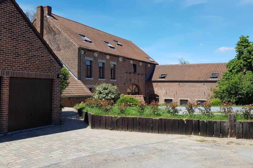 Appartement Isole, 1 Chambre Avec Terrasse Privee Ramillies Exterior foto