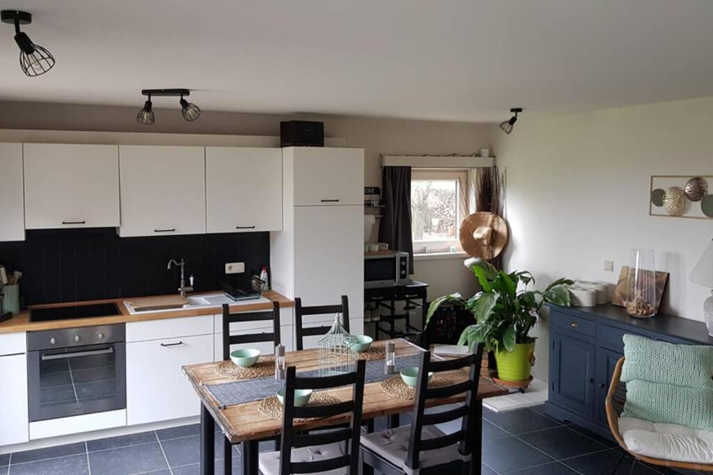 Appartement Isole, 1 Chambre Avec Terrasse Privee Ramillies Exterior foto