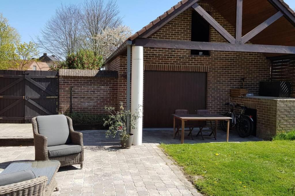 Appartement Isole, 1 Chambre Avec Terrasse Privee Ramillies Exterior foto